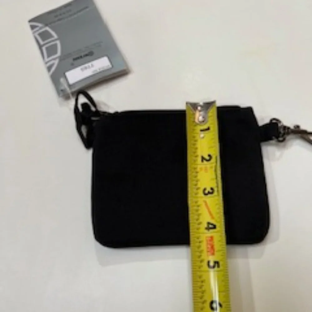 Winn International Microfiber Zip Wallet Black